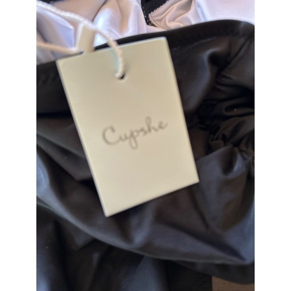 NWT Cupshe‎ Black Ruched Front Halter Swimsuit Padded Cups Size XL - Picture 6 of 9